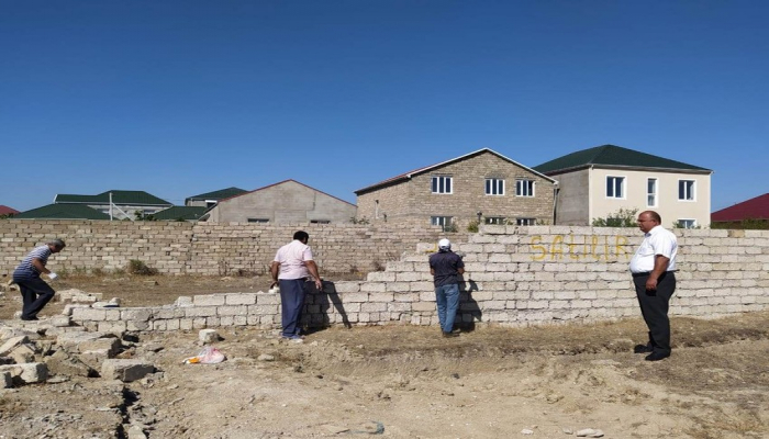 Bakıda tarixi abidənin ərazisinin zəbt olunmasının qarşısı alındı