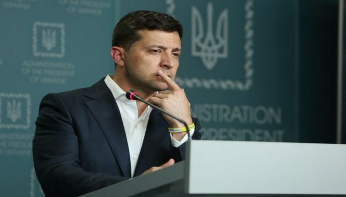 Мошенники от имени Зеленского требовали 570 тысяч долларов