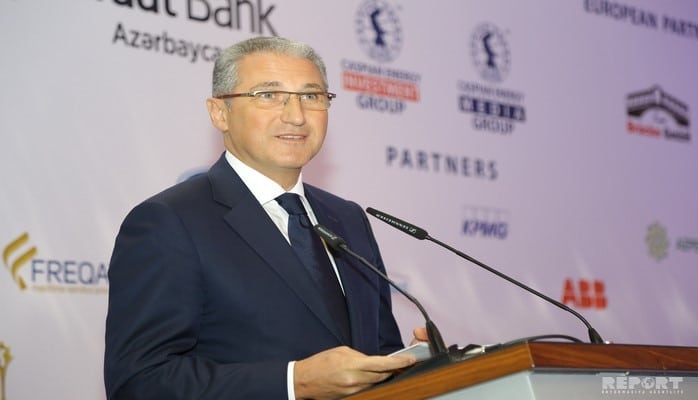 Nazir Muxtar Babayev Goranboyda vətəndaşları qəbul edib