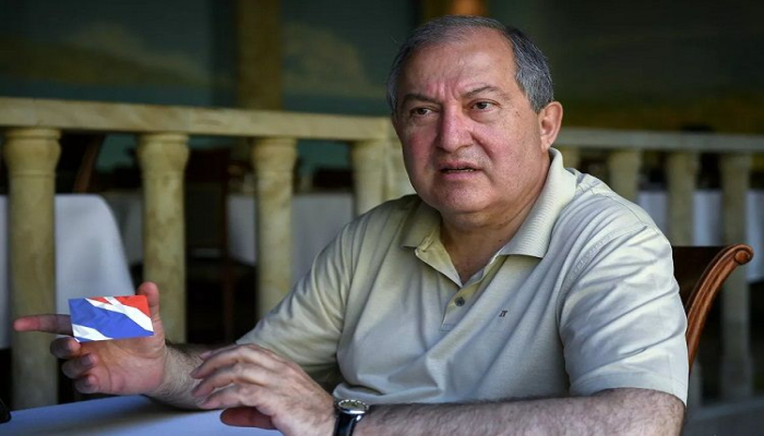 Ermənistan prezidenti polis komandirini vəzifəsindən kənarlaşdırıb