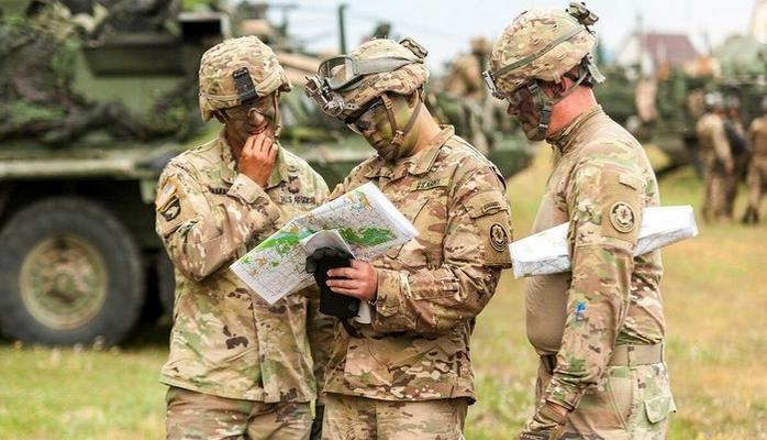 Солдаты NATO заблудились и уничтожили поле