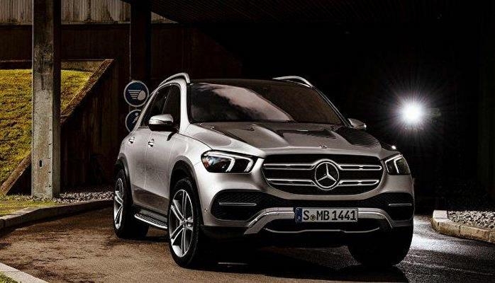 “Mercedes-Benz” yeni avtomobillərini təqdim edib