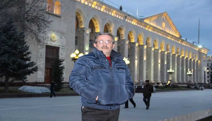 Gəncə Dövlət Dram Teatrının aktyoru: “Onlayn tamaşalarımızı 2600-dən çox insan izləyib”