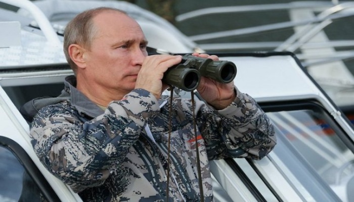 Путин поручил проверить ВС
