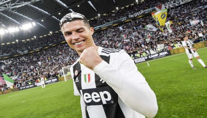 Ronaldo yeni rekorda imza atdı