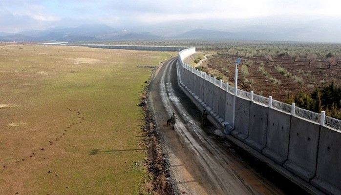 Türkiyə-İran sərhədində tikilən divarın 88 km-i hazırdır