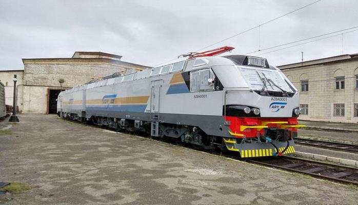 Alstom доставила в Азербайджан первый грузовой локомотив для БТК