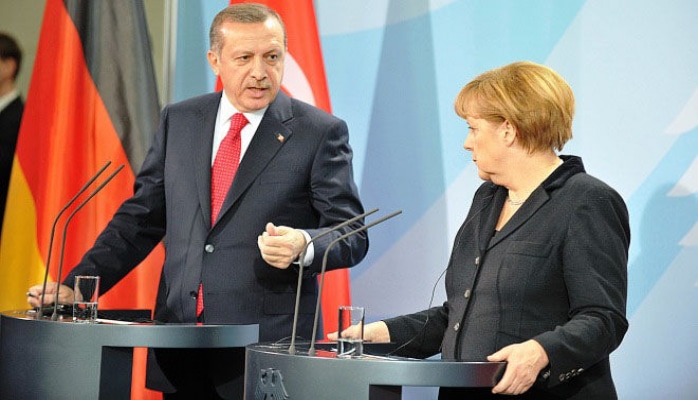 Merkel də Ərdoğanla danışdı: Əməliyyatı saxla!