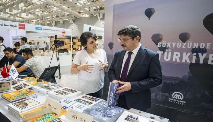 İstanbulda beynəlxalq kitab sərgisində 200-dən çox nəşriyyat və poliqrafiya şirkəti təmsil olunur