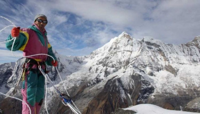 23 dəfə Everest zirvəsini fəth edən dünya rekordçusu