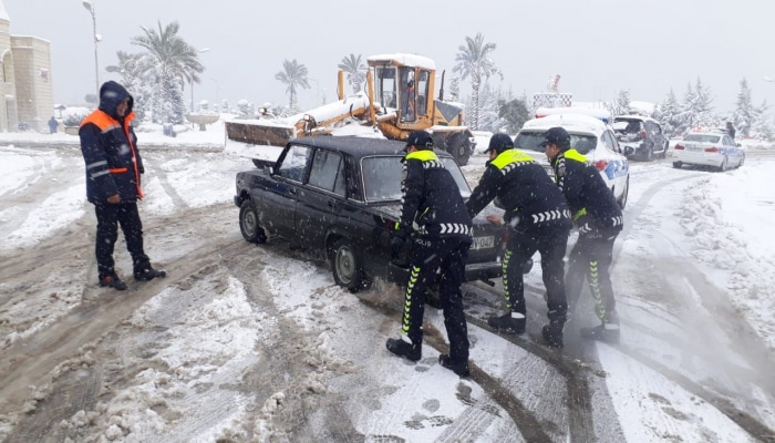 Yol polisi sürücülərə və piyadalara müraciət etdi