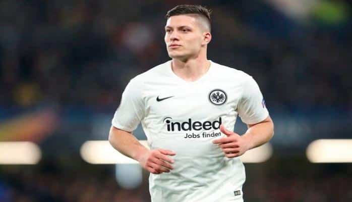 “Real”dan 60 milyonluq ilk transfer