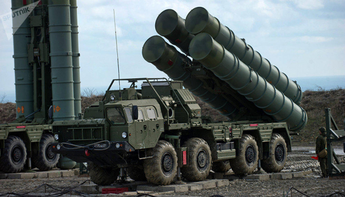 S-400 komplekslərinin Türkiyəyə gətirilməsinə başlanılıb