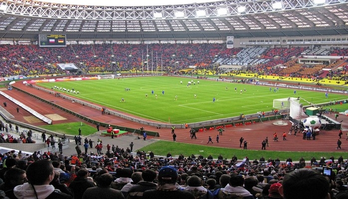 UEFA Rusiya klubuna oyunlarını "Lujniki" stadionunda keçirməyə icazə verib