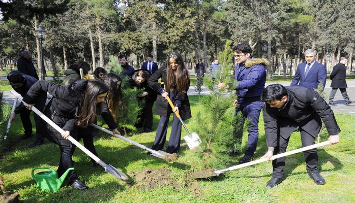 Heydər Əliyev Fondunun vitse-prezidenti Leyla Əliyeva “Xocalıya ədalət!” kampaniyası çərçivəsində ağacəkmə aksiyasında iştirak edib