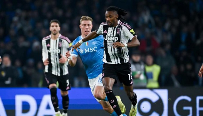 A Seriyası: "Yuventus"u məğlub edən "Napoli" lider oldu