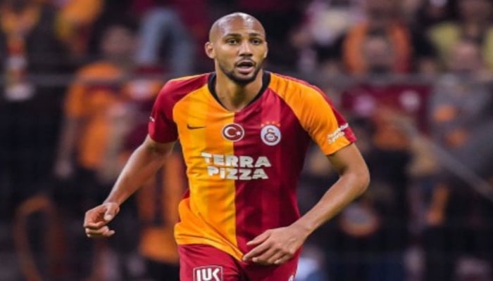 'Qalatasaray'ın futbolçusu Fransa klubuna keçir