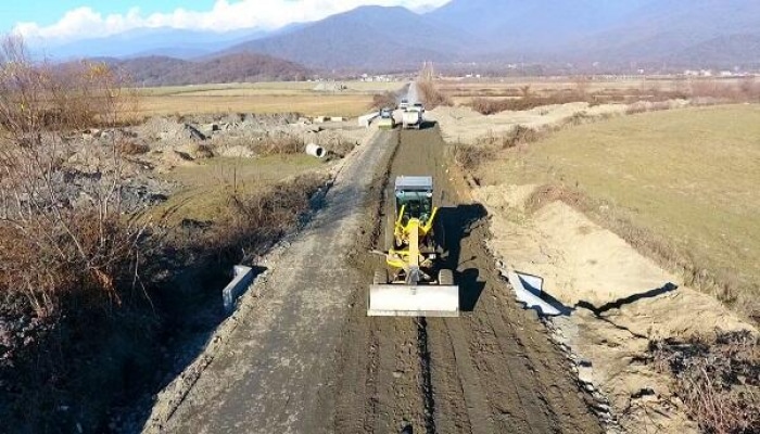 Balakəndə 40 km-lik yol yenidən qurulur