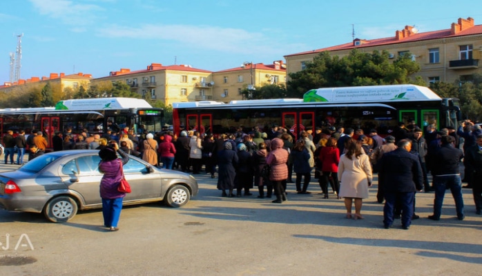 Bakıda yeni sərnişin avtobusları istismara verilib