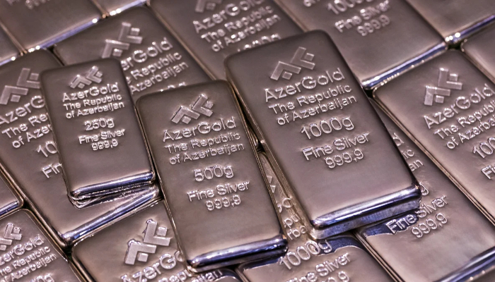 "AzerGold" ilk dəfə yerli bazara gümüş külçələr təqdim edib
