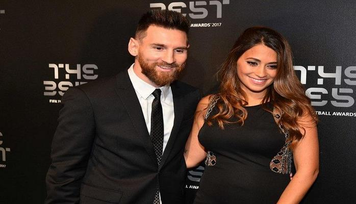 Messi 15 milyona təyyarə aldı