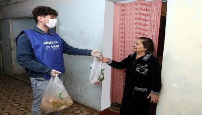 DOST-dan nümunəvi addım: Yaşlılara belə xidmət göstərildi