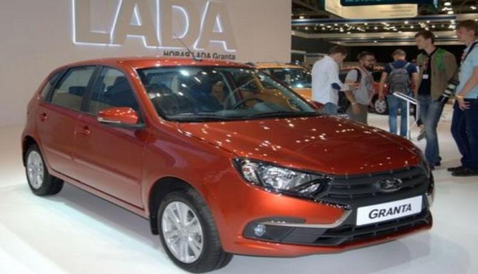 «АвтоВАЗ» увеличил стоимость авто Lada