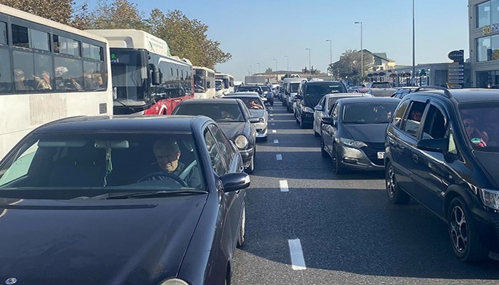 Bakının bu yollarında tıxac var