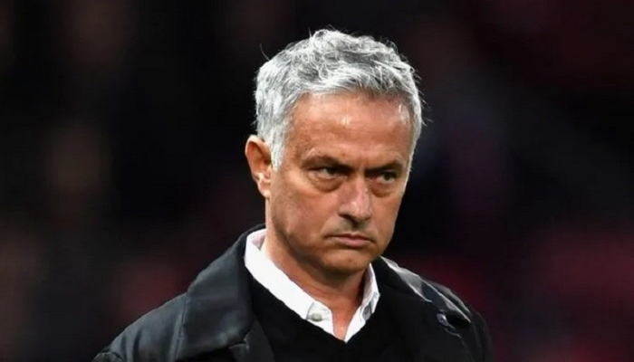 Mourinyo futbol tarixinə düşməkdən imtina etdi