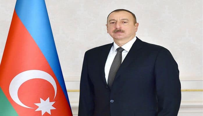 İlham Əliyev Bakı-Quba-Rusiya ilə dövlət sərhədi yeni avtomobil yolunun tikintisi ilə tanış oldu