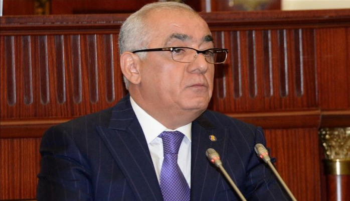 Baş nazir Milli Məclisdə