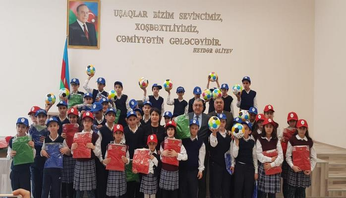 Millət vəkili sağlamlıq imkanları məhdud olan uşaqları Novruz bayramı münasibətilə təbrik edib