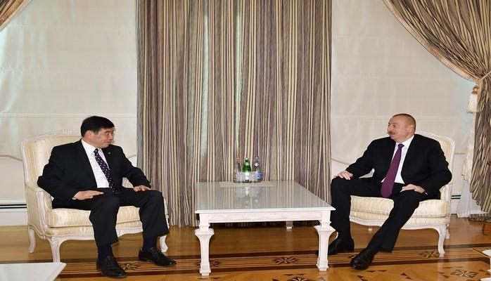 Prezident İlham Əliyev Ümumdünya Gömrük Təşkilatının baş katibini qəbul edib