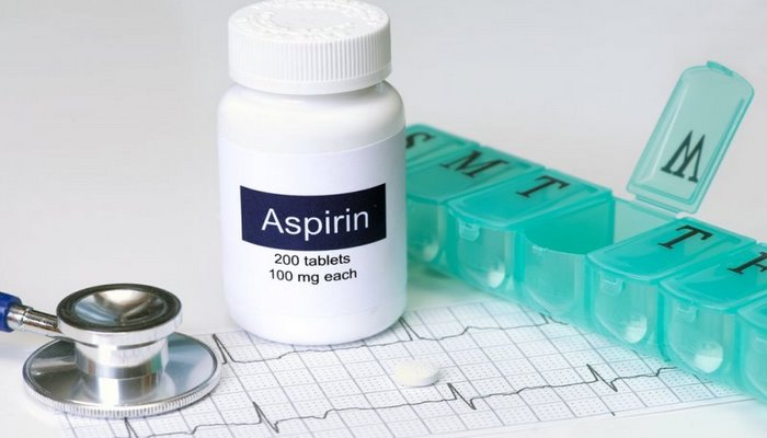 Aspirin dərmanı beyinə qansızma riskini artırır – Alimlərdən xəbərdarlıq