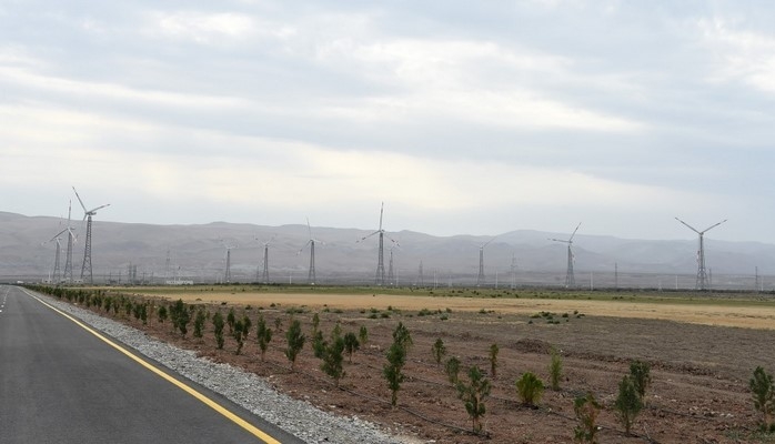 Prezident İlham Əliyev Xızıda “Yeni Yaşma” Külək Elektrik Parkının açılışında iştirak edib