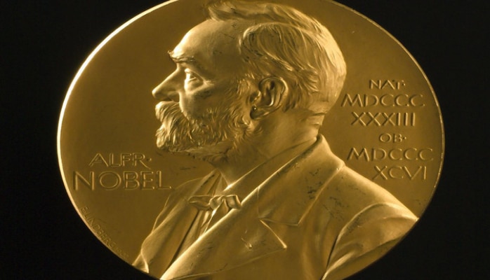 Премию памяти Нобеля присудили за экспериментальный подход к борьбе с бедностью