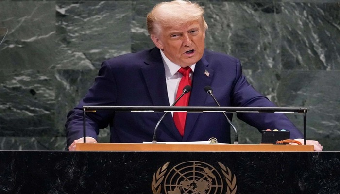 Donald Tramp Ukraynadakı müharibənin hələ də davam etməsindən təəssüfləndiyini bildirib