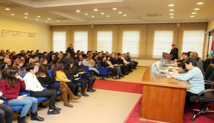 Министерство: Бессрочный трудовой договор не может быть в одностороннем порядке заменен на срочный