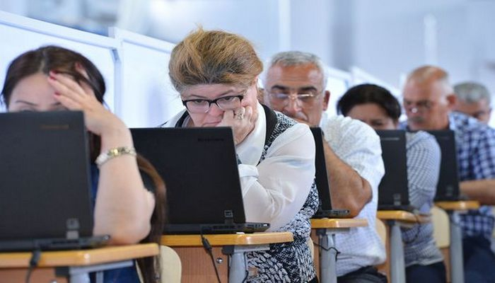 Direktorların işə qəbulu müsabiqəsi ilə bağlı AÇIQLAMA