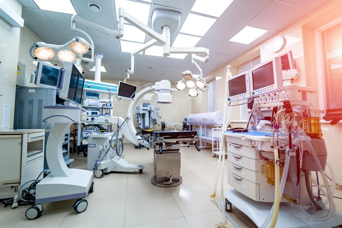 DGK-nın Mərkəzi Hospitalı əməliyyatxana üçün milyonluq tender elan etdi