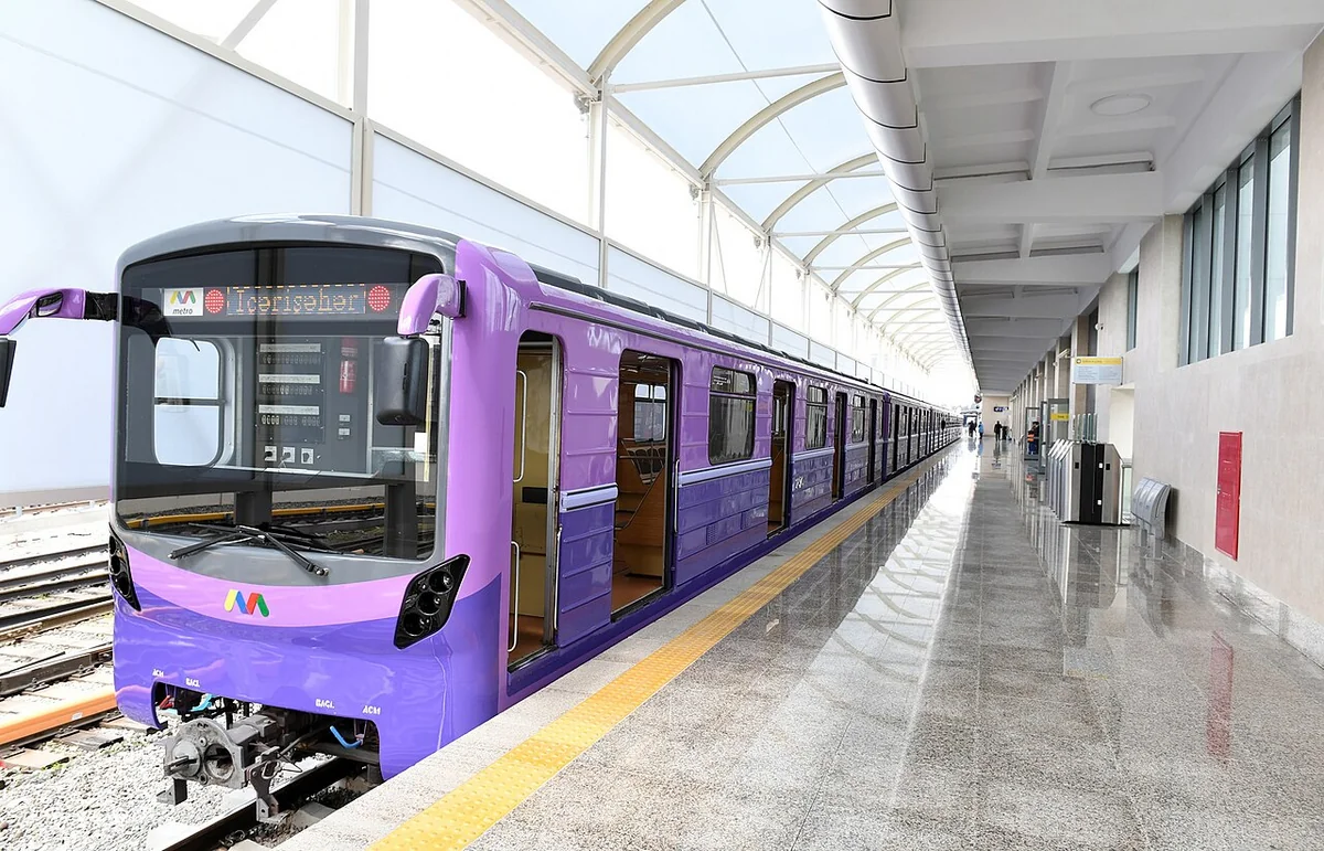 Bakıda üçüncü yerüstü metro stansiyasının istifadəyə veriləcəyi vaxt bilindi