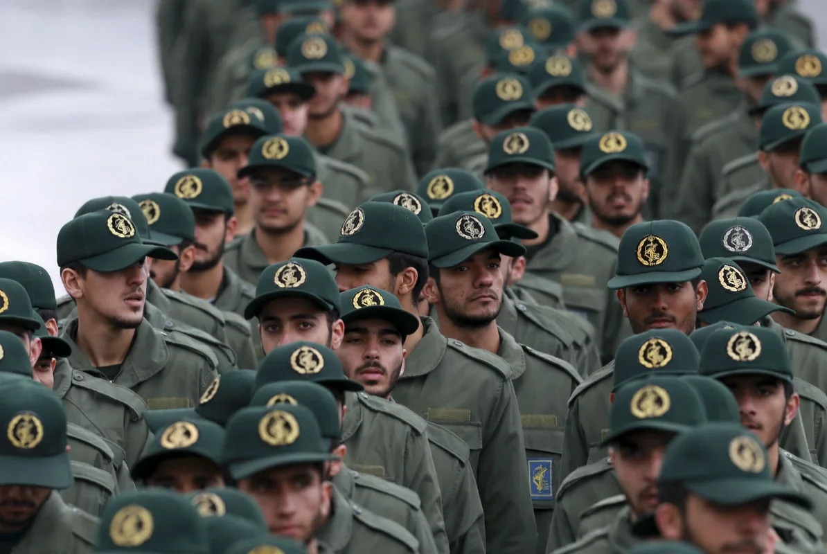 İranda SEPAH zabiti güllələndi