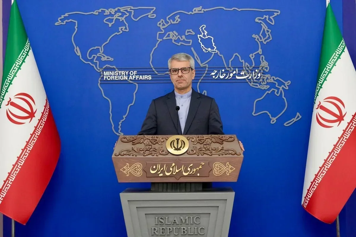 Bəqai: İran və Oman Hörmüz boğazı ilə bağlı məsləhətləşmələri davam etdirir