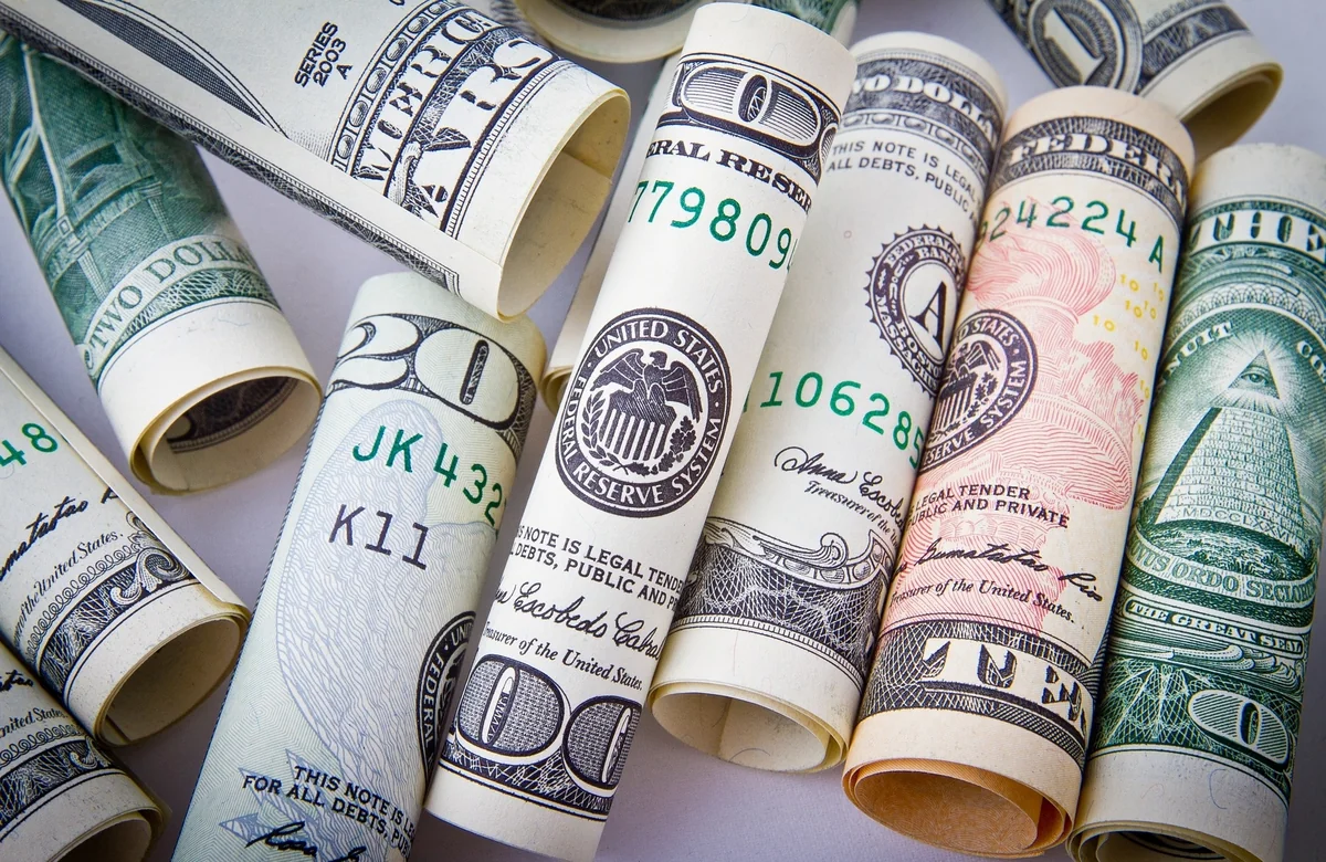 Azərbaycan Mərkəzi Bankının valyuta məzənnələri (10.08.2026)