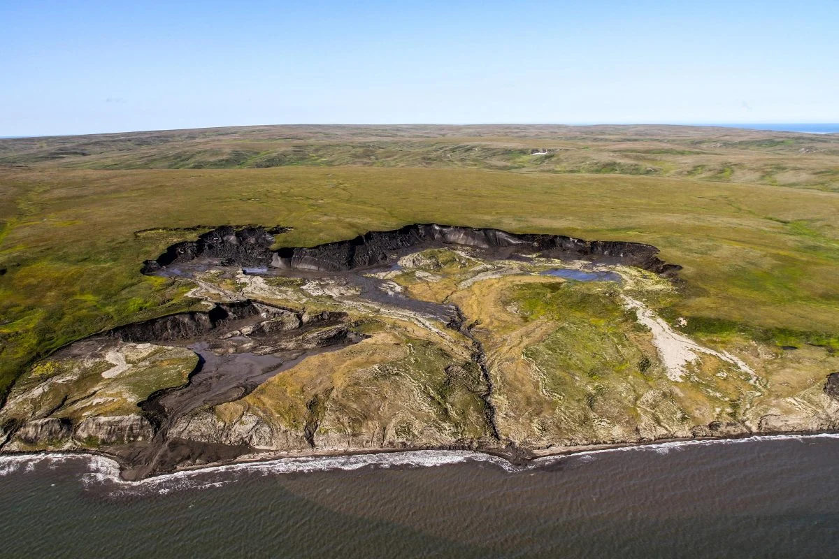 Əriyən permafrost okeana karbon buraxır, lakin alimlər gözlənilməz nəticə aşkarlayıb