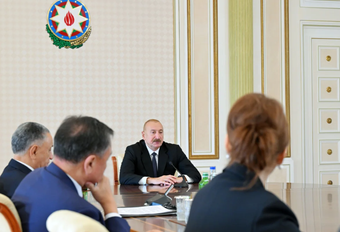 Prezident: "Gənc nəslin vətənpərvərlik, milli prinsiplərə sadiqlik ruhunda tərbiyə olunması da çox vacibdir"