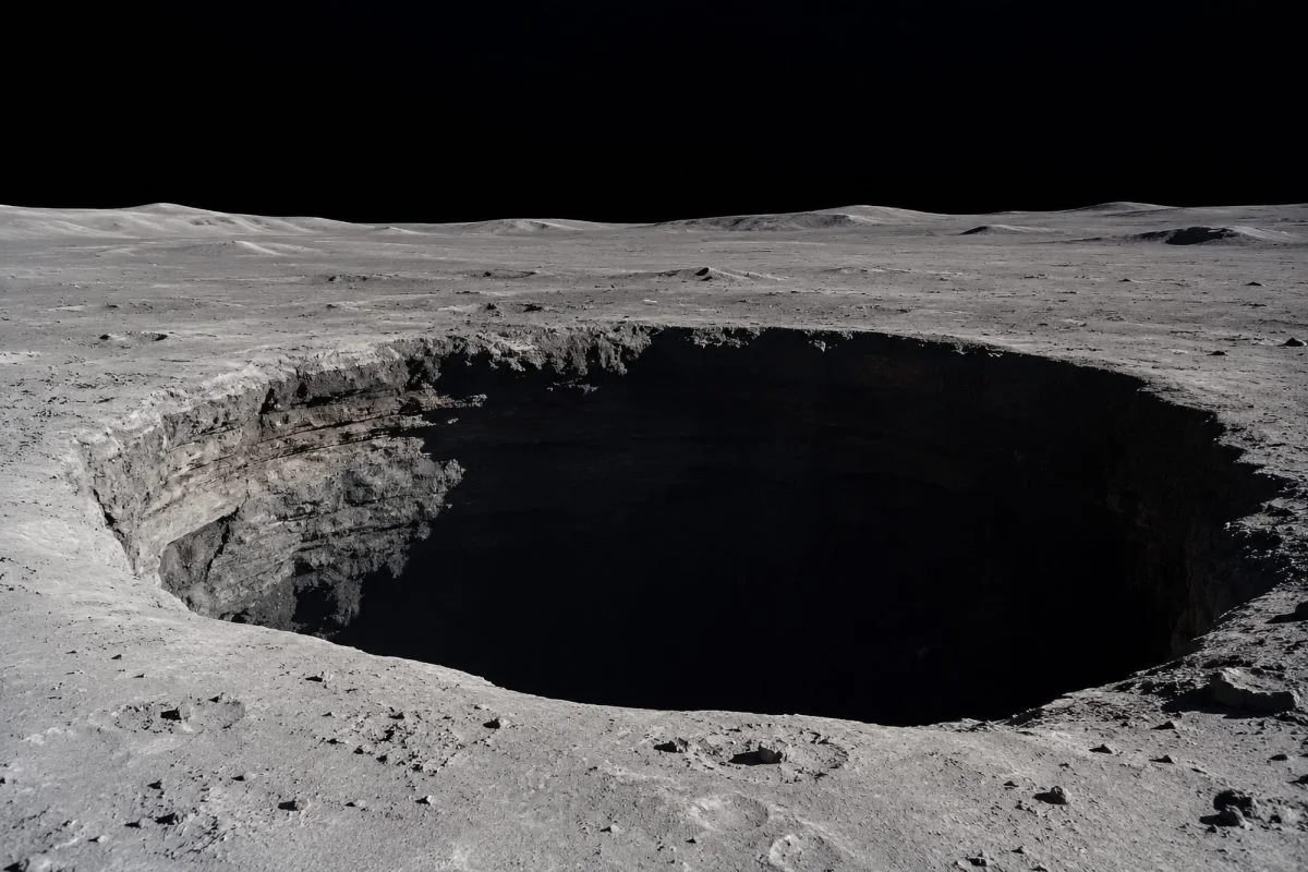 NASA Ayda nəhəng çuxurun altında nələrin gizləndiyini araşdırmağa hazırlaşır