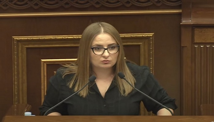 "Ermənistan" fraksiyası Paşinyana qarşı impiçment prosesinin başlanması üçün 28 imza təqdim edəcək