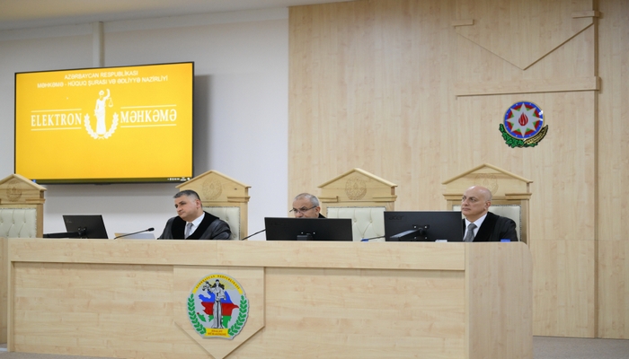 Ermənistan silahlı qüvvələrinin hücumları nəticəsində yaralanmış, mülklərini itirmiş, əsirlikdə və girovluqda olmuş zərərçəkmiş şəxslər məhkəmədə ifadə veriblər