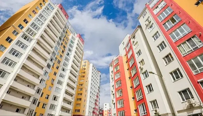 "Evi bir neçə nəfərə satıblar" - Bünövrədən mənzil almaq ağıllı seçimdir, yoxsa risk? - VİDEO